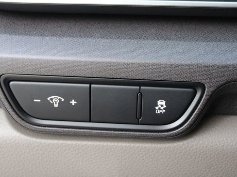 New 2026 Kia Carnival EX FWD image 31