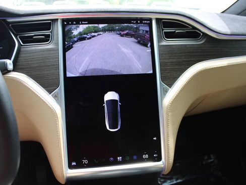 Used 2016 Tesla Model X 90D AWD/4WD image 22