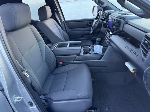 New 2026 Toyota Tundra SR image 8