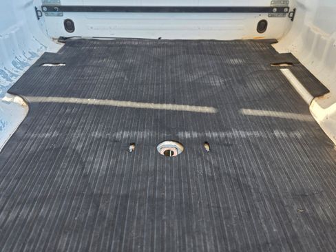 Used 1999 Ford F350 Lariat RWD image 18