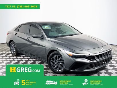 Used 2024 Hyundai Elantra SEL
