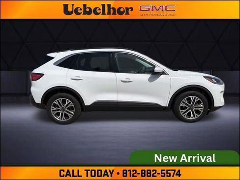 Used 2021 Ford Escape SEL image 3