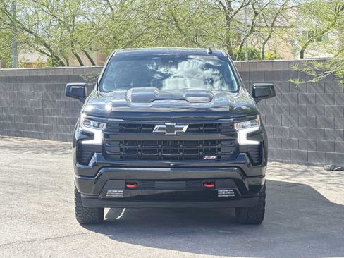 Used 2023 Chevrolet Silverado 1500 LT Trail Boss w/ Protection Package AWD/4WD image 3