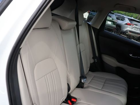 Certified 2026 Honda HR-V EX-L image 12