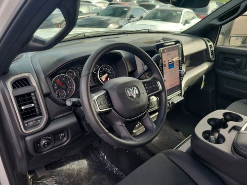 New 2026 RAM 2500 Tradesman AWD/4WD image 14