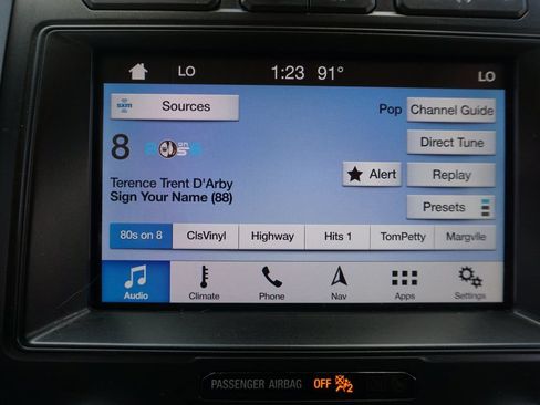 Used 2019 Ford Expedition XLT w/ Equipment Group 202A RWD image 12