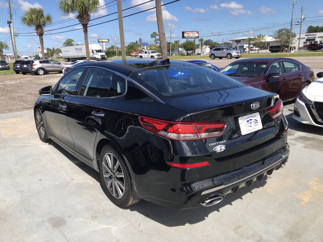 Used 2020 Kia Optima Premium FWD image 4