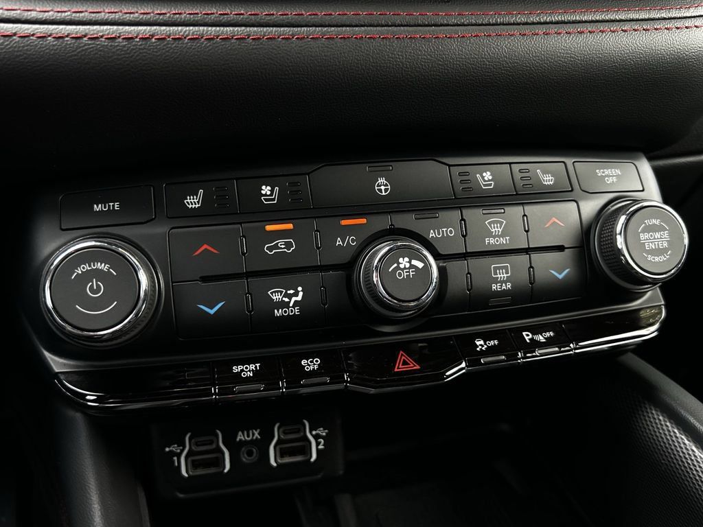 Used 2024 Dodge Durango R/T AWD/4WD image 23