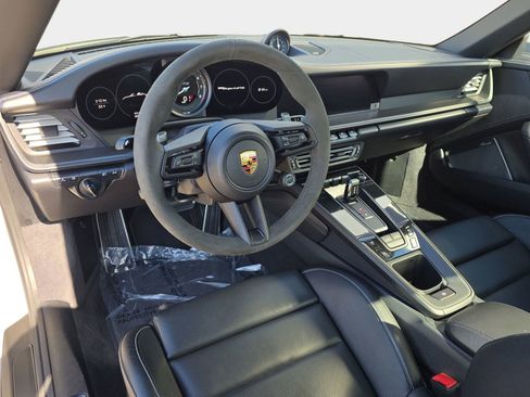 Used 2022 Porsche 911 Targa 4 GTS image 13