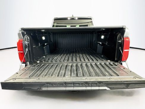 Used 2025 Toyota Tacoma SR5 RWD image 28