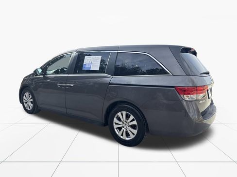 Used 2016 Honda Odyssey SE image 6