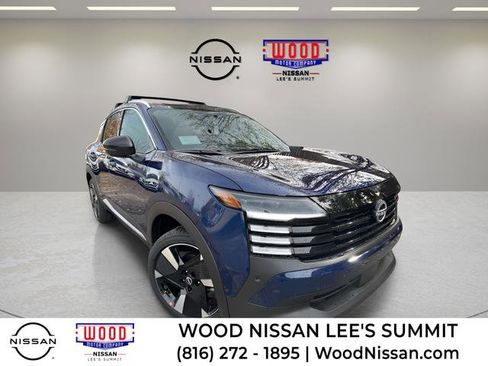 New 2026 Nissan Kicks SR w/ Illumination Package AWD/4WD image 1