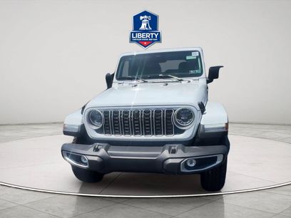 New 2026 Jeep Wrangler Unlimited Sahara w/ Technology Group