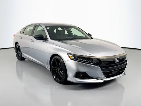 Certified 2022 Honda Accord Sport image 3