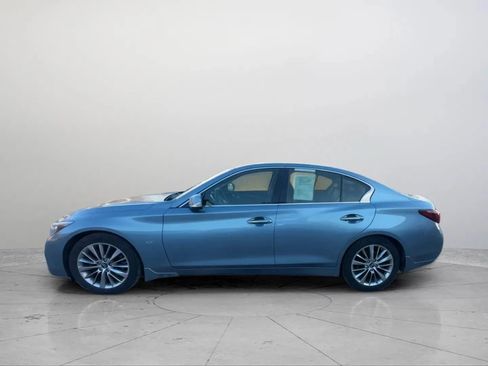 Used 2018 INFINITI Q50 Luxe w/ Sensory Package (Luxe) image 2