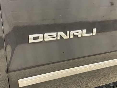 Used 2015 GMC Sierra 1500 Denali AWD/4WD image 29