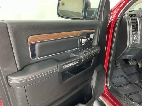 Used 2014 RAM 1500 Laramie w/ Convenience Group AWD/4WD image 17