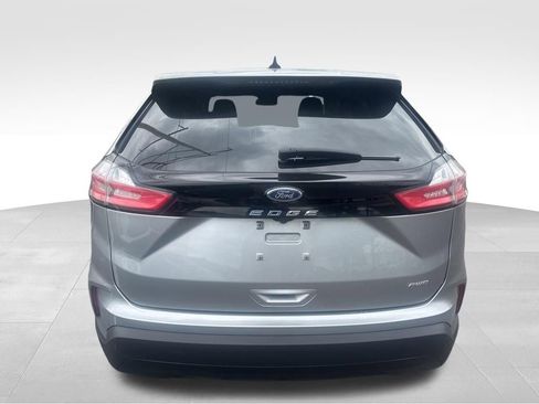 Used 2022 Ford Edge SE AWD/4WD image 6