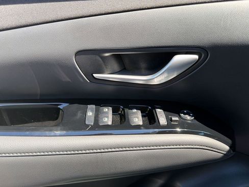 Used 2024 Hyundai Tucson Limited AWD/4WD image 13