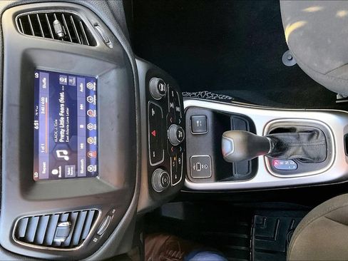 Used 2020 Jeep Compass Sport FWD image 30