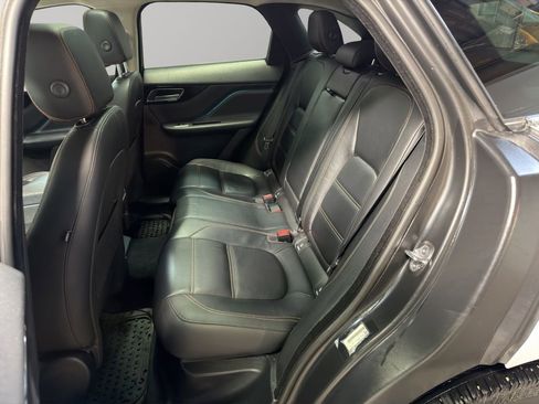 Used 2020 Jaguar F-PACE Prestige image 17