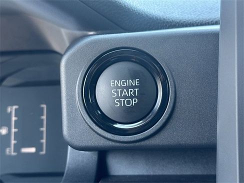 Certified 2025 Toyota Tacoma SR5 image 22