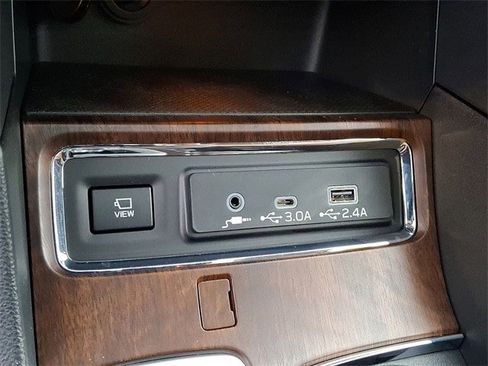 New 2025 Subaru Ascent Touring image 18
