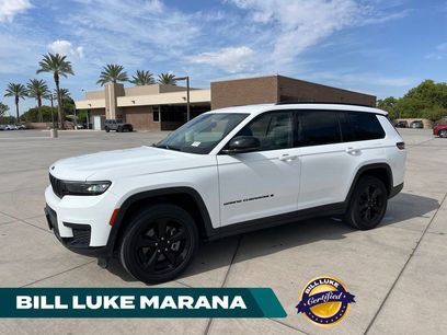 Used 2023 Jeep Grand Cherokee L Laredo