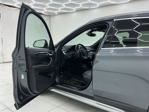 Used 2018 BMW X1 xDrive28i AWD/4WD image 16