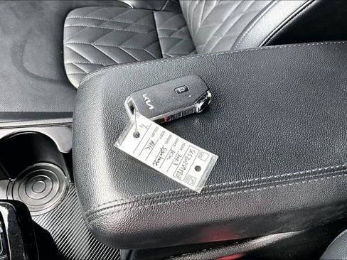 Used 2023 Kia Sportage X-Line w/ X-Line Premium Package image 10