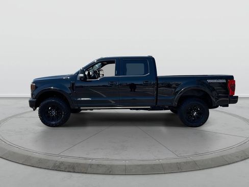 Used 2022 Ford F250 Lariat w/ Tremor Off-Road Package AWD/4WD image 5