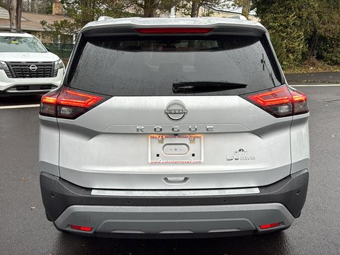 Certified 2022 Nissan Rogue SV w/ SV Premium Package image 24