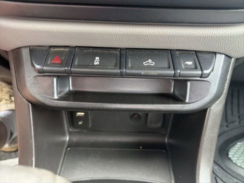 Used 2017 Chevrolet Colorado W/T image 27