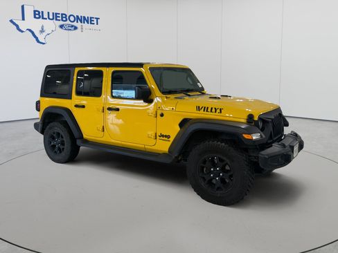 Used 2021 Jeep Wrangler Unlimited Sport AWD/4WD image 2