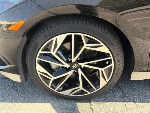 Used 2024 Hyundai Ioniq 6 SEL RWD image 11