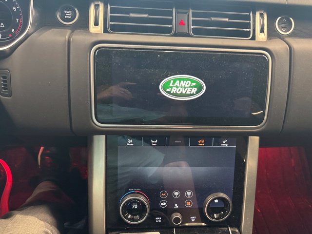 Used 2019 Land Rover Range Rover Supercharged AWD/4WD image 12