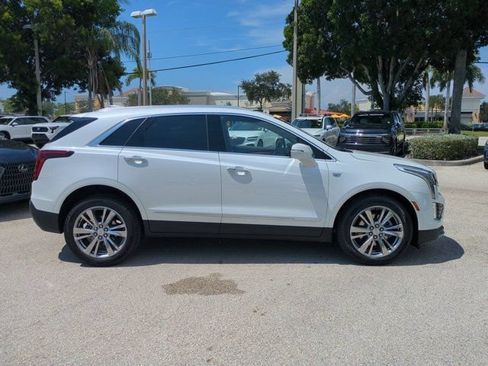 Used 2024 Cadillac XT5 Premium Luxury w/ LPO, Floor Liner Package AWD/4WD image 3