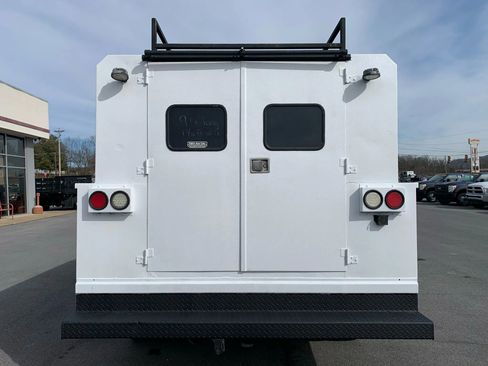 Used 2003 Ford F350 162 W.B. 4D image 6