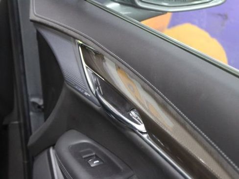 Used 2020 Cadillac XT6 Premium Luxury w/ Platinum Package AWD/4WD image 11
