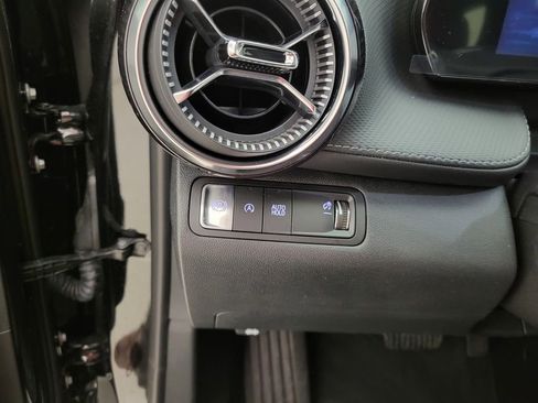 New 2026 Chevrolet Equinox LT w/ LPO, Floor Liner Package FWD image 29