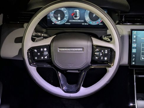 New 2026 Land Rover Range Rover Velar S AWD/4WD image 16