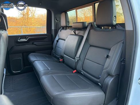 Used 2024 GMC Sierra 2500 SLT w/ Texas SLT Premium Package image 24