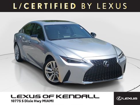Certified 2023 Lexus IS 300 w/ Comfort Package image 1