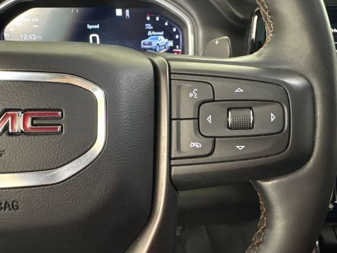 Used 2023 GMC Sierra 1500 AT4 w/ Technology Package AWD/4WD image 19