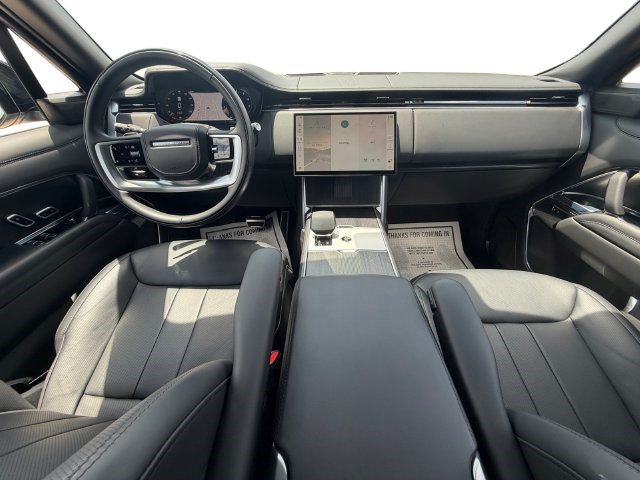 Certified 2025 Land Rover Range Rover Autobiography AWD/4WD image 12