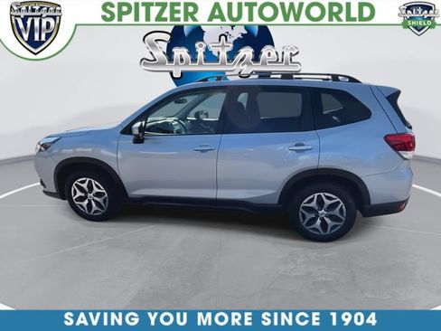 Used 2023 Subaru Forester Premium AWD/4WD image 6