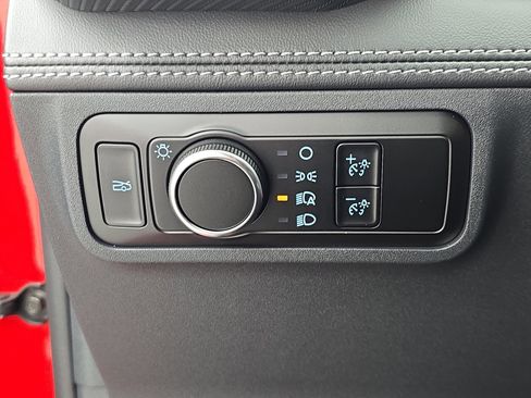 Used 2024 Ford Mustang GT Premium image 22