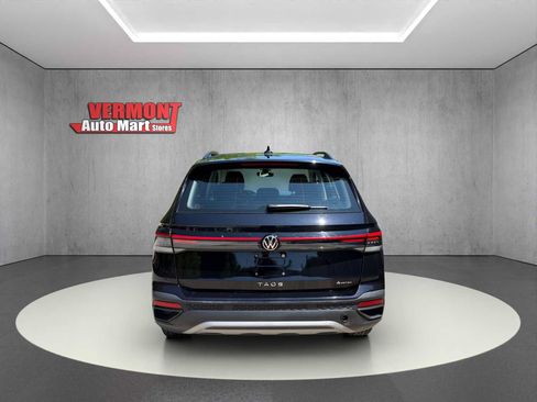 Used 2025 Volkswagen Taos S AWD/4WD image 7