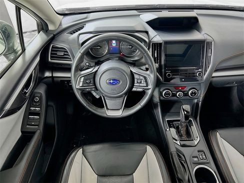 Used 2023 Subaru Crosstrek 2.5i Limited w/ Moonroof Package image 4