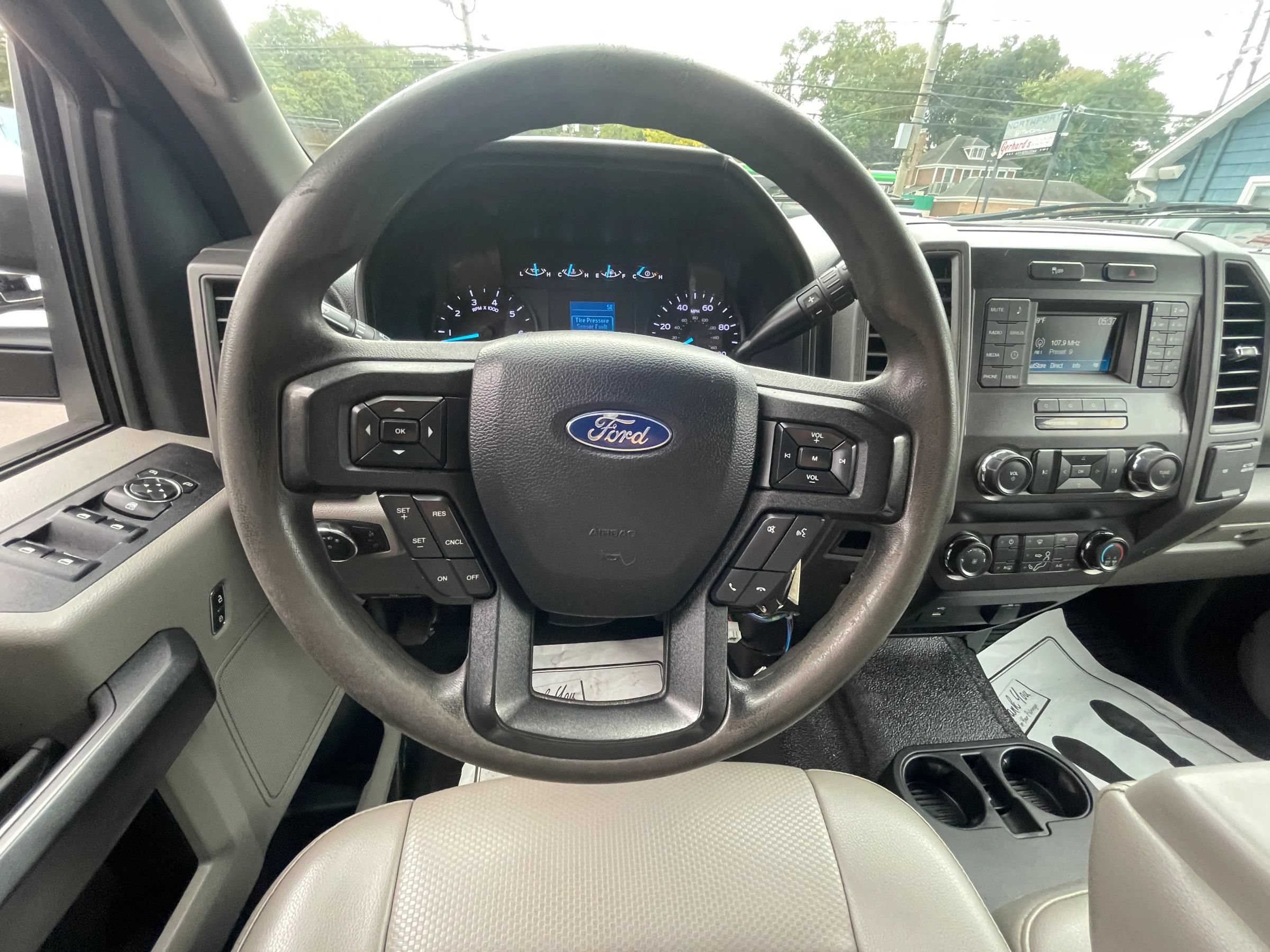 Used 2019 Ford F250 XL w/ Power Equipment Group AWD/4WD image 13